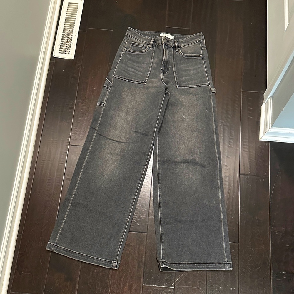 Hidden Wide-Leg Carpenter Jeans